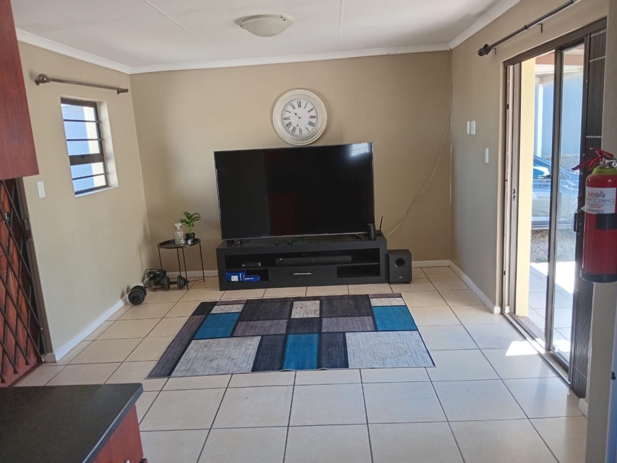 To Let 2 Bedroom Property for Rent in Westbourne Eastern Cape